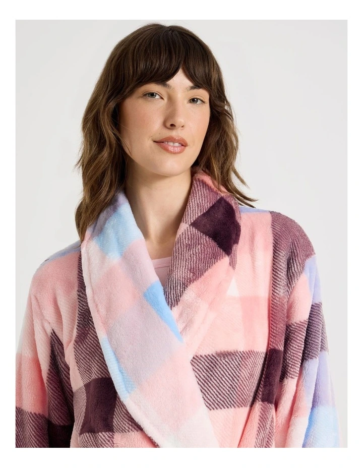 Long Fleece Robe in Pink Check Print image 2
