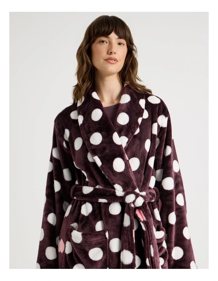 Long Fleece Robe in Raisin Spot Print image 2