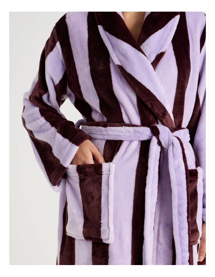 Long Fleece Robe in Lilac Stripe Print image 4