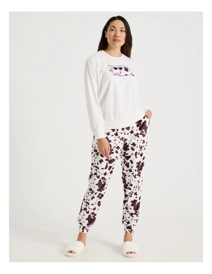 Cosy Fleece Pyjama Set in Sleepy Cow Print image 3