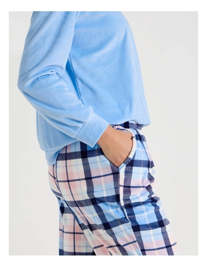 Cosy Fleece Pyjama Set in Chocolate Heart Check Print image 5