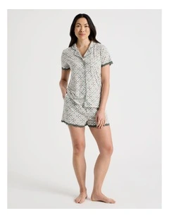 Everyday Lace Short Sleeve Short Leg Pyjama Set in Laurel Green Tile Print