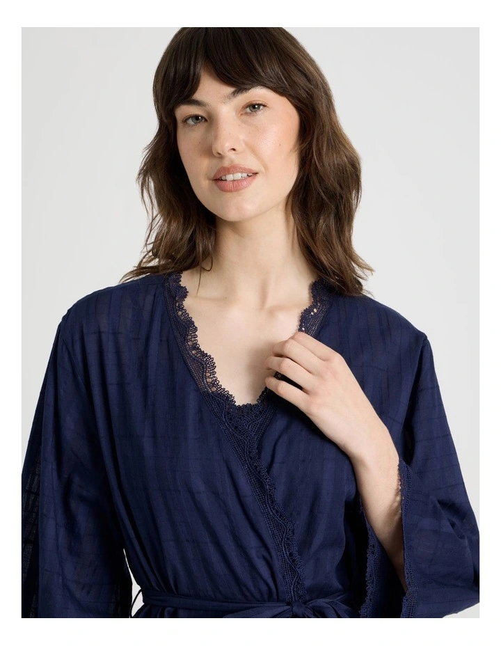 Seersucker Robe in Navy image 3