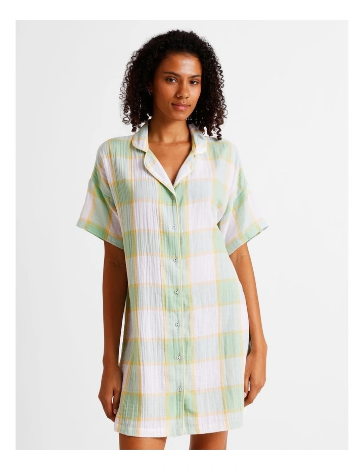 Divine Cheesecloth Short Sleeve Nightie in Pistachio Check image 3