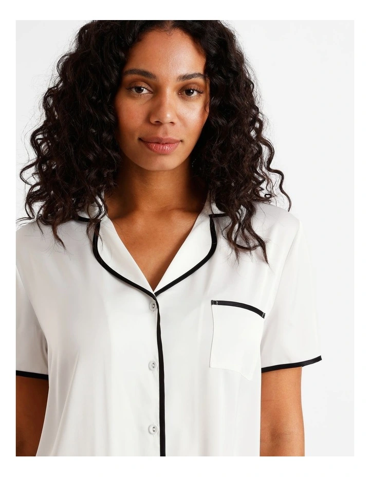 Signature Satin Binding Short Sleeve Short PJ Set in Ivory image 5