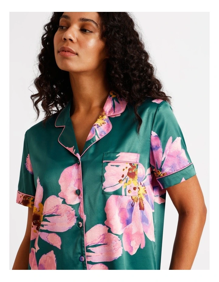 Luxe Satin Short Sleeve Short PJ Set in Teal Floral Print image 3