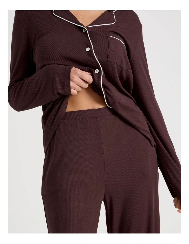 Pure Comfort Rib Long Sleeve Short PJ Set in Raisin image 4