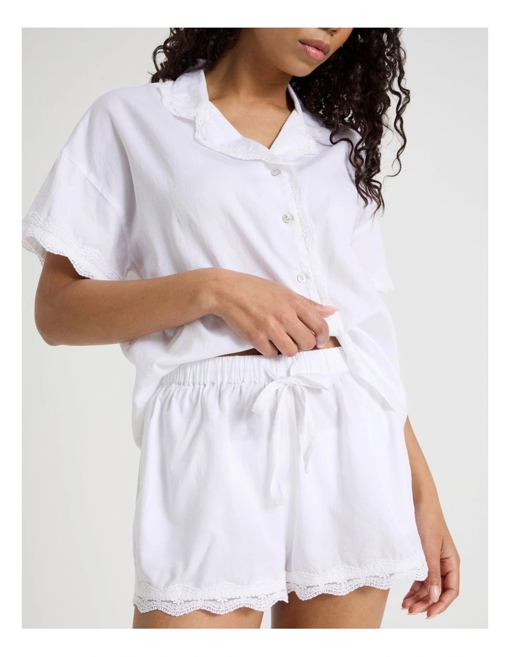 Pintuck Cotton Sateen & lace Trim Short Sleeve PJ Set in White image 4