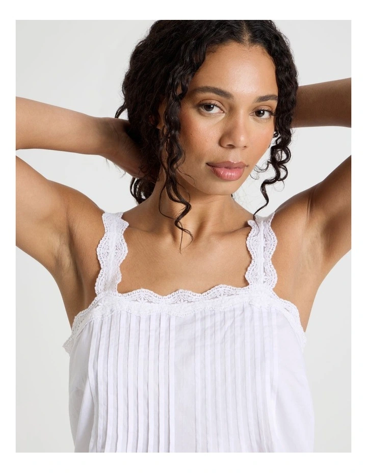 Pintuck Cotton Sateen & lace Trim Cami Boxer Set in White image 3