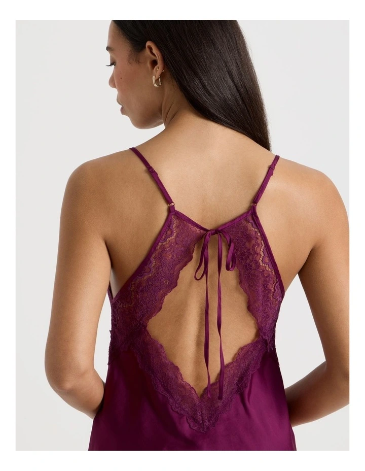 Luxe Satin Lace Bodice Cami Short Set in Berry image 7