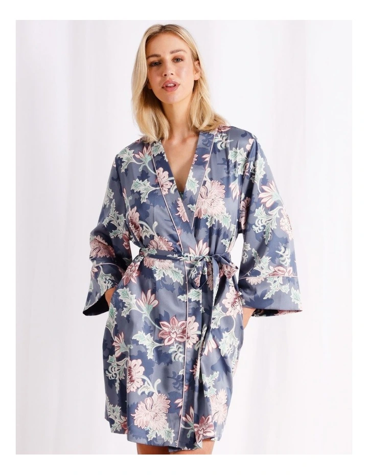 Luxe Pebbled Satin Robe in Assorted image 2