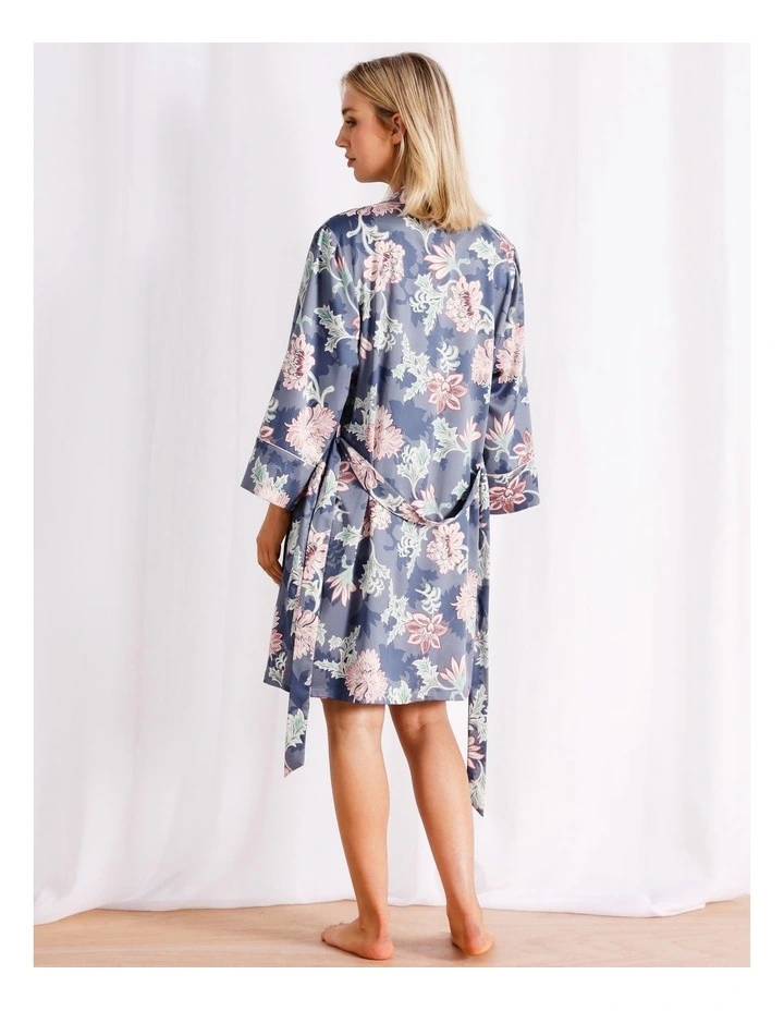 Luxe Pebbled Satin Robe in Assorted image 5