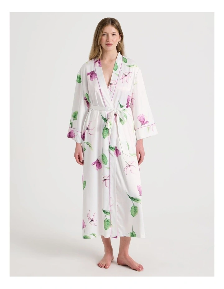 Luxe Satin Long Robe in Gardenia Floral Print image 4