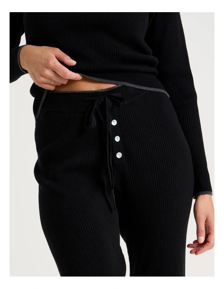 Premium Knit Tipped Slim Pant in Black image 3