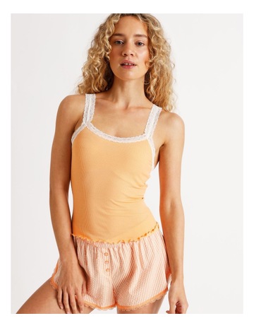 Peach colour