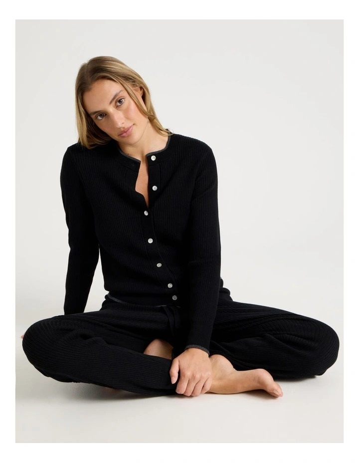 Premium Knit Tipped Crew Neck Cardigan in Black image 3