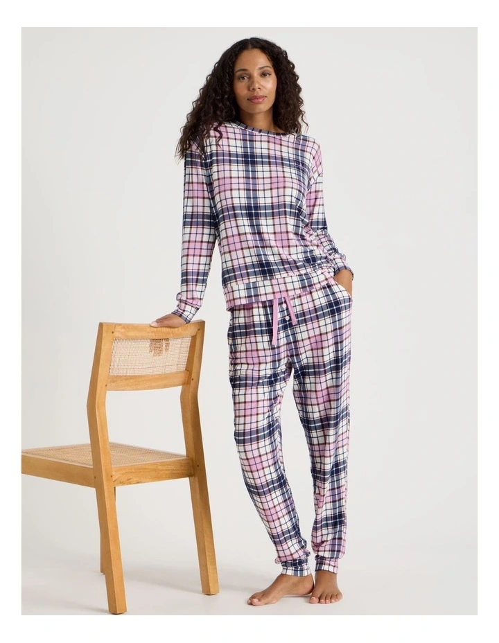 Cosy Supersoft Long Sleeve Top in White Cabin Check Print image 2