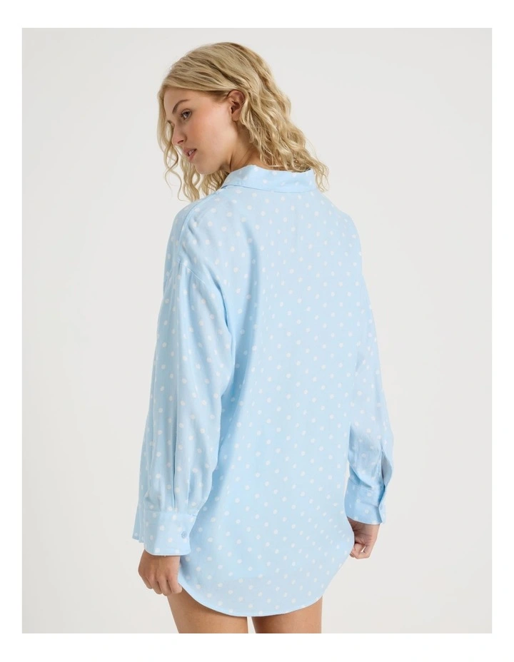 Lola Flannelette Boyfriend Shirt in Sky Blue Spot Print image 6