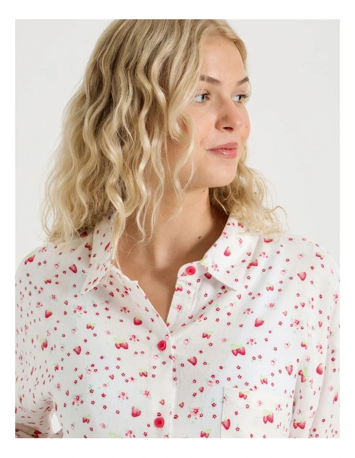Lola Flannelette Boyfriend Shirt in Strawberry Fields Print image 6