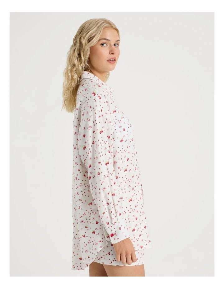Lola Flannelette Boyfriend Shirt in Strawberry Fields Print image 7