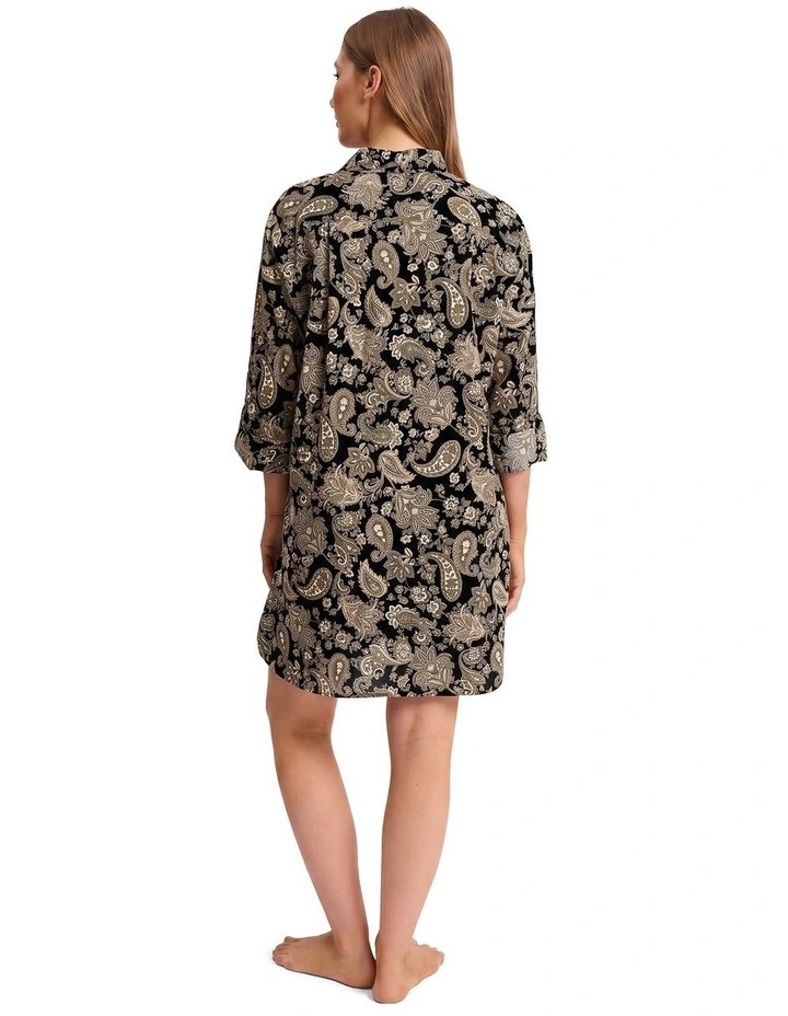 Priya Painters Shirt in Black and White Paisley Print image 2