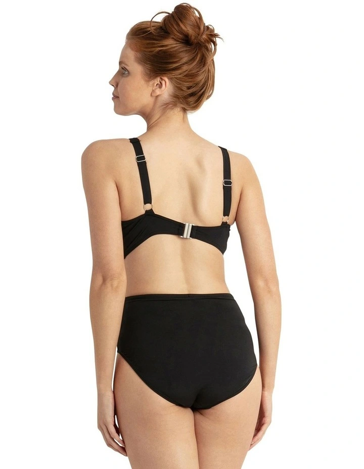Basix DD/E Twist Bra in Black image 2