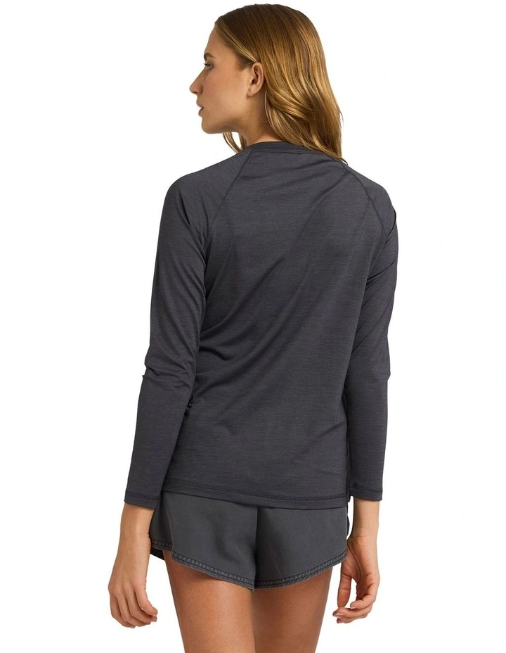 Essential Long Sleeve Lycra Rash Vest in Black image 2