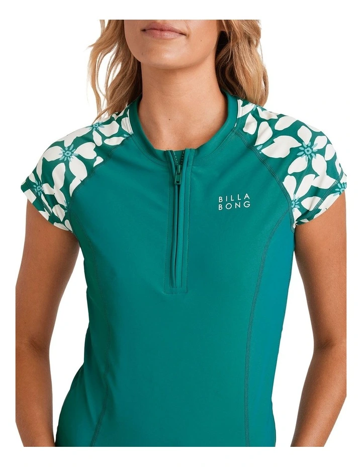 Belong Together Point Break Rash Vest in Green image 4