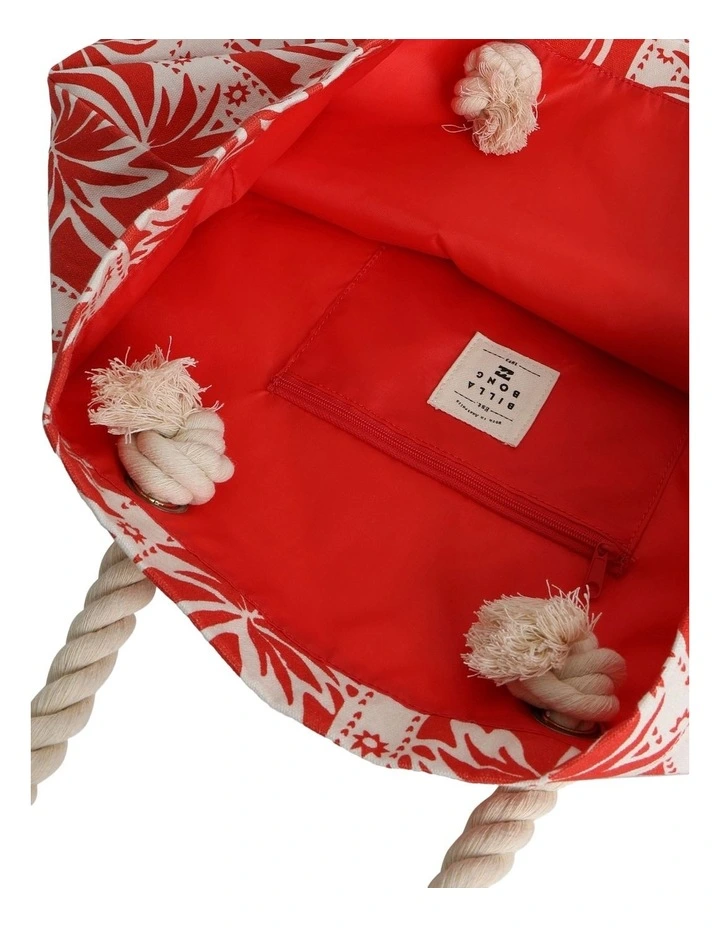 Row Of Palms Tote Bag in Red image 4