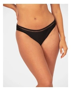 Rococco Ladder Lace Regular Bikini Bottom in Nero