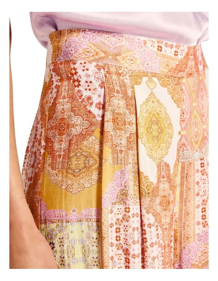 Herra Sonia Pant image 4