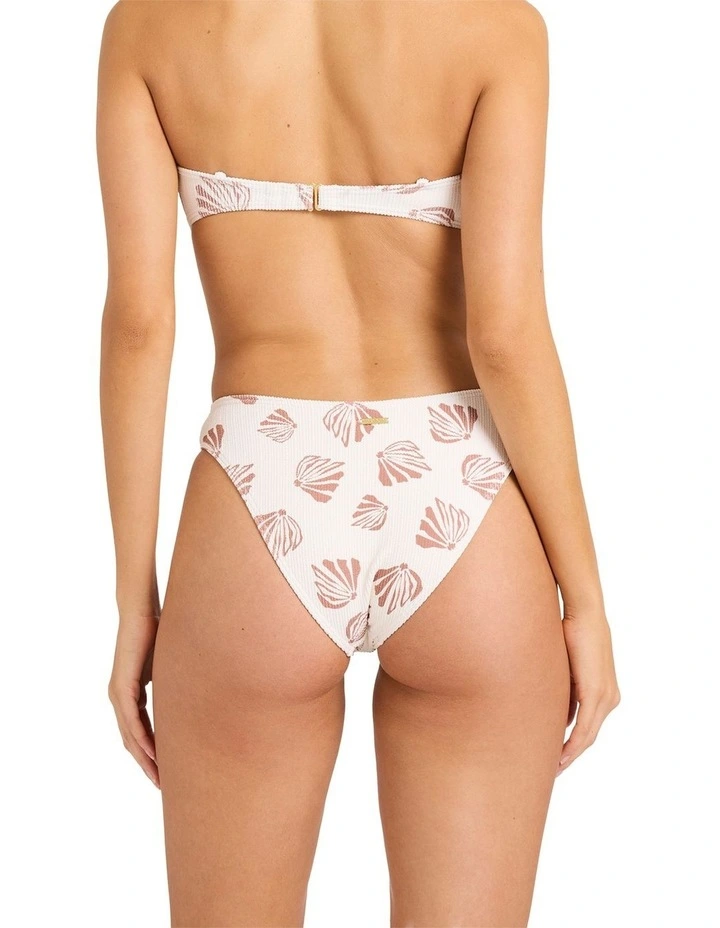 Sandy Shells Bondi Bikini Bottom in Salt Crystal image 2