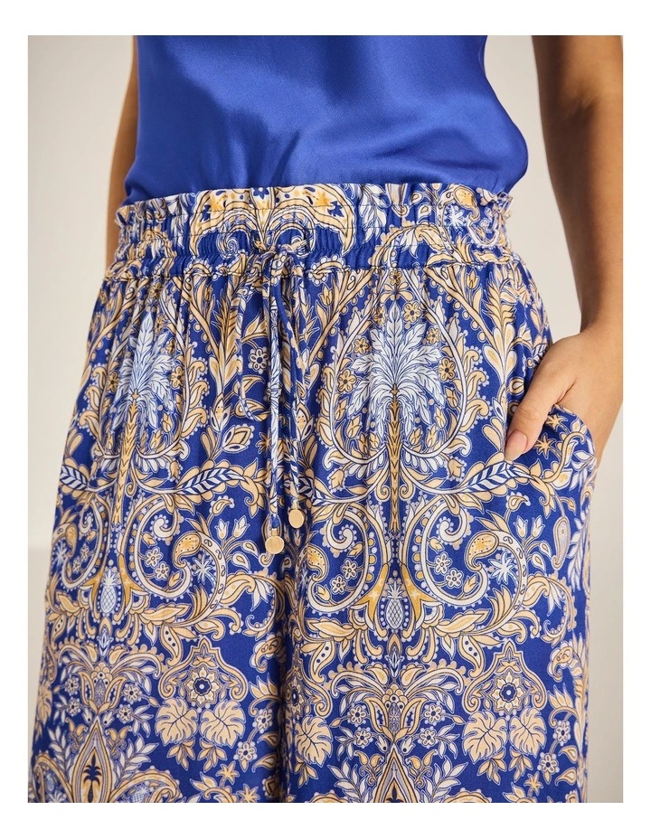 Valentina Pant in Azura image 4
