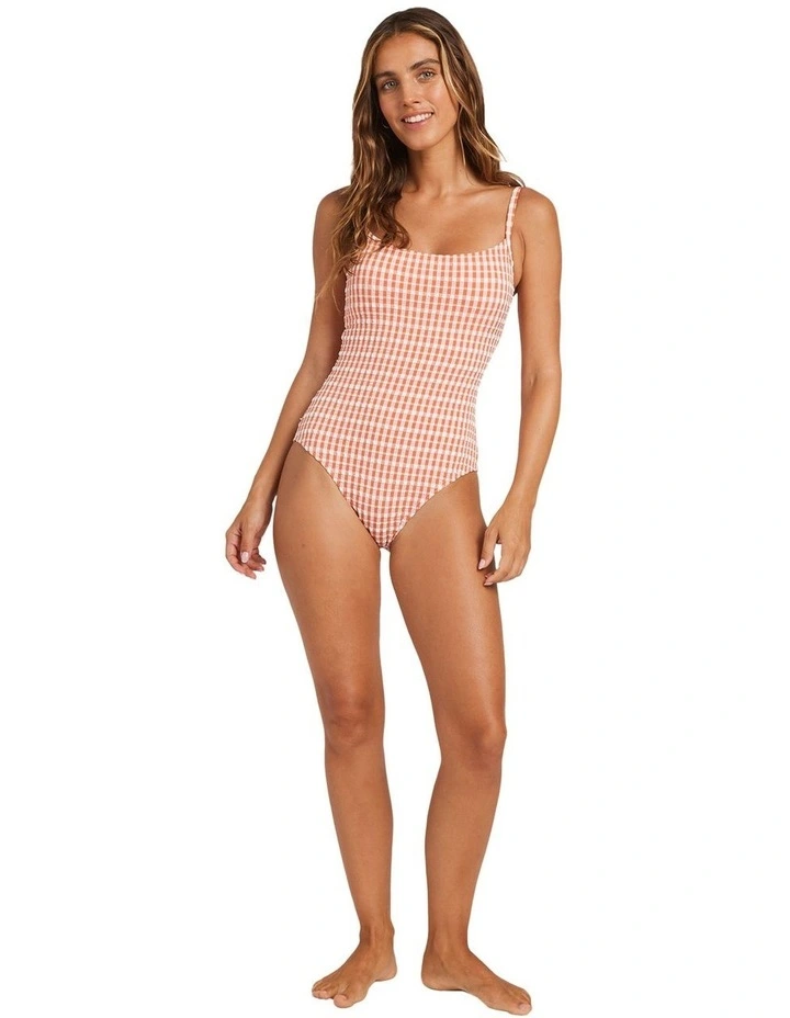 Wave Check Mia Dd One Piece in Pink image 5