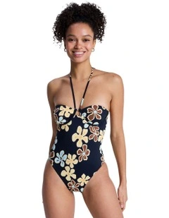 Nostalgic Feel One Piece Swimsuit in Black