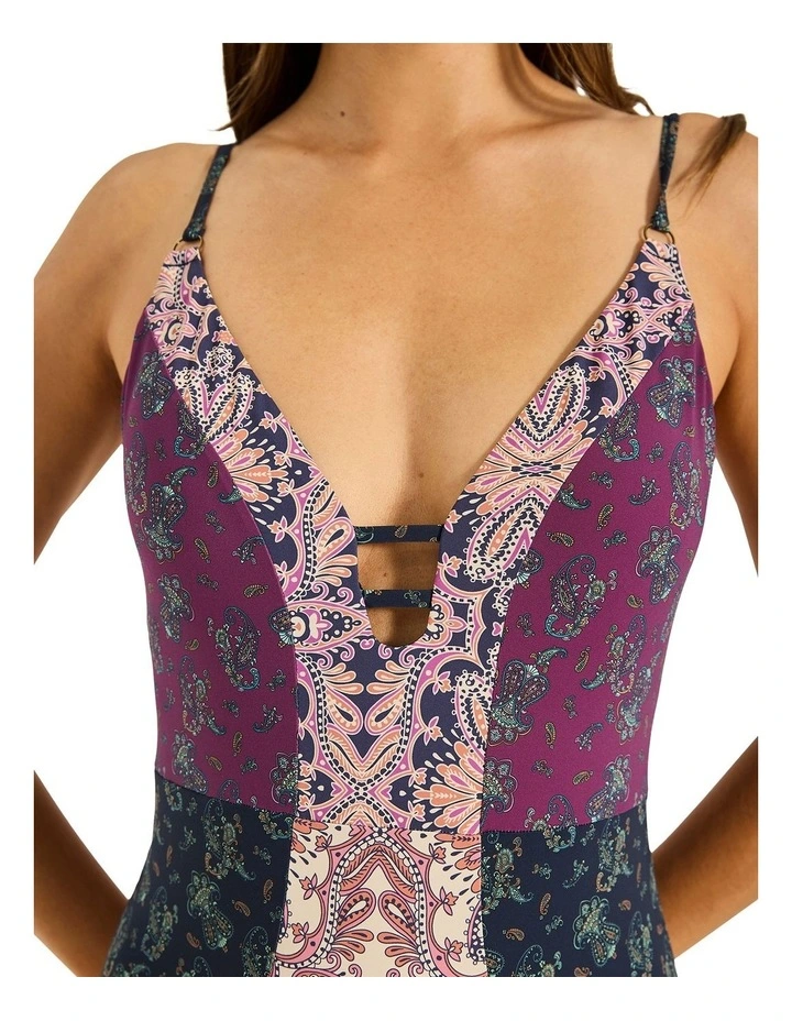 Paraiso Veronia One Piece in Multi image 4
