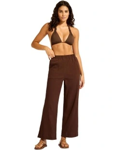 Beach Edit Crinkle Pant in Brown