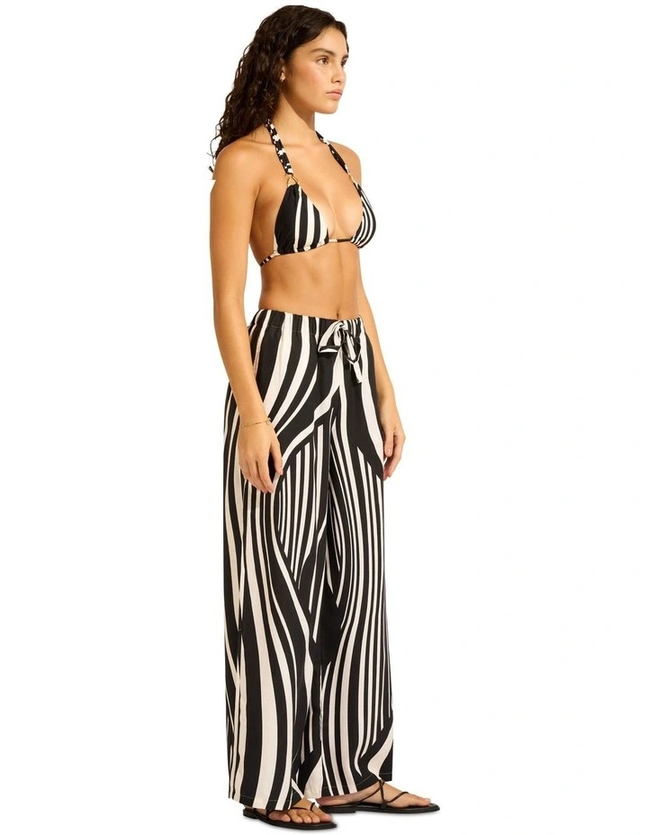 Drawcord Wide Leg Pant in Black image 3