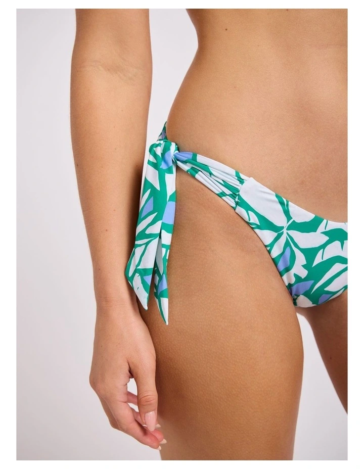 Retro Reef Tie Side High Cut Kelly Green image 4