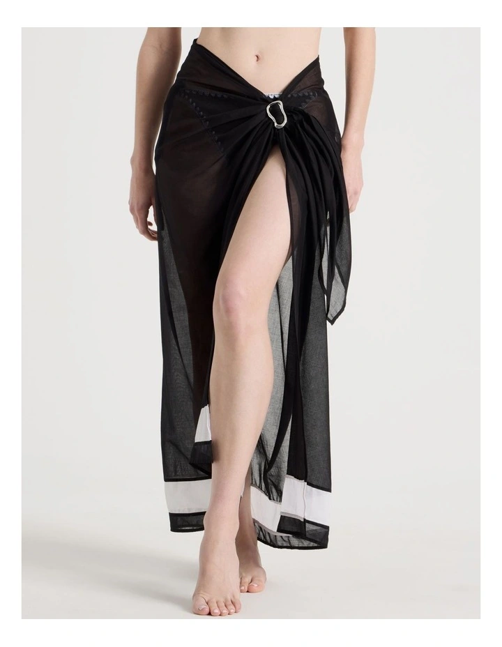 Giselle Sarong in Black/White image 2