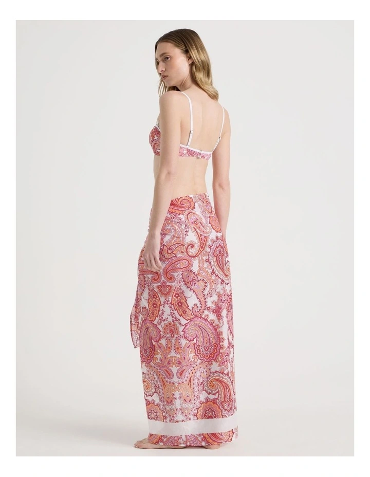 Giselle Sarong in White Paisley image 6