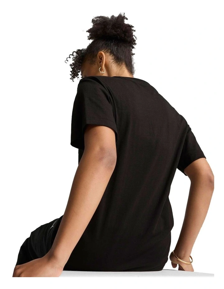 Graphic Tee in Black image 2