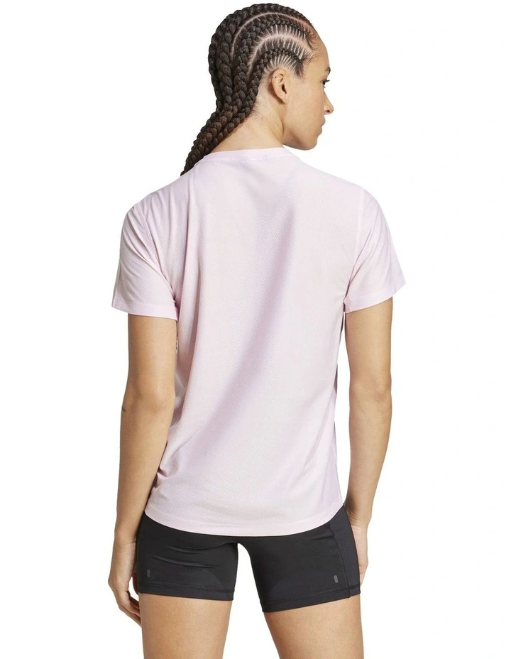 Own The Run T-shirt in Clear Pink image 2