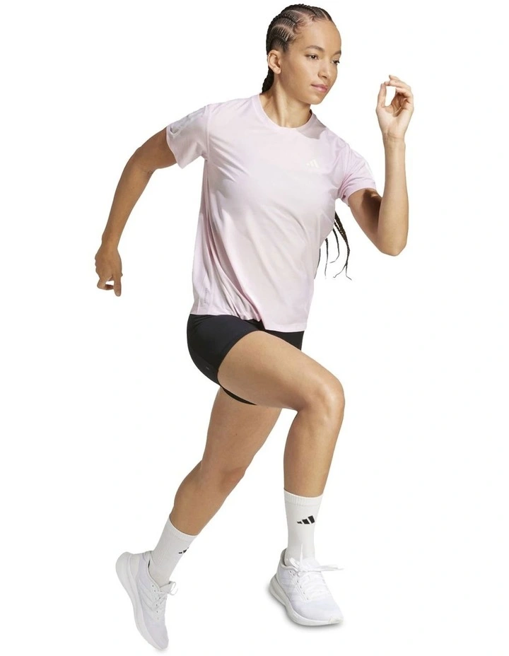 Own The Run T-shirt in Clear Pink image 3