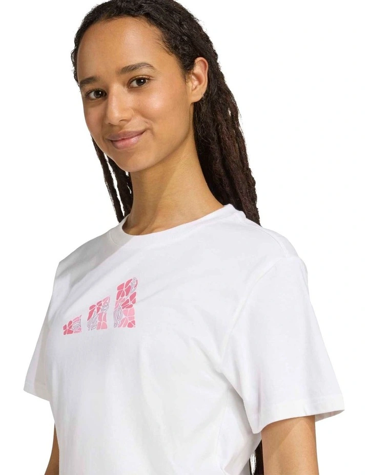 Soft Side Graphic T-Shirt in White image 4
