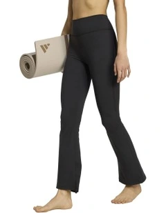 All Me Essentials Flare Leggings in Black