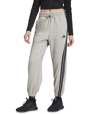 Essentials 3-Stripes Fleece Loose-Fit Joggers in Grey