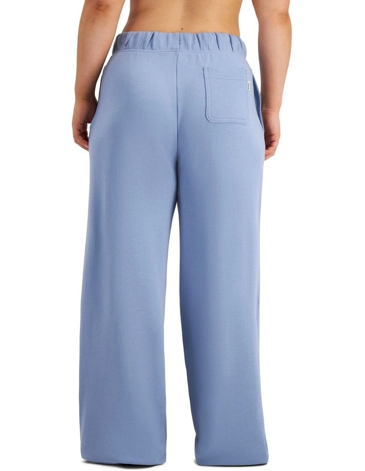 Originals Straight Leg Trackie in Droplet image 3