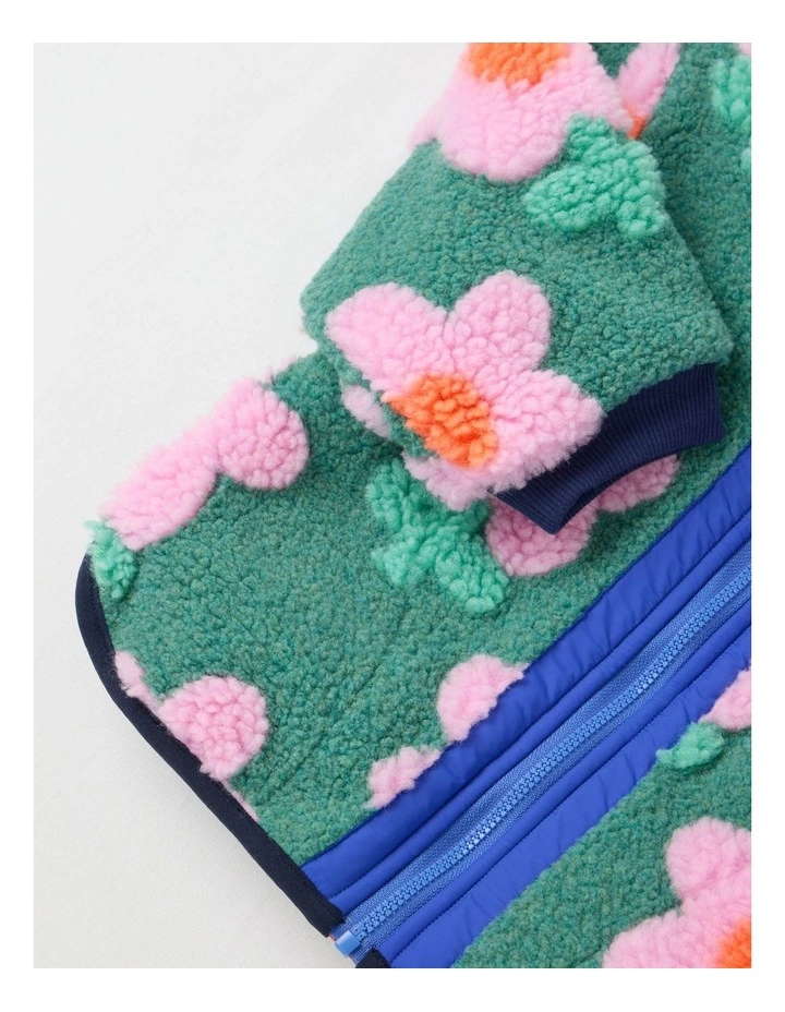 Cloudy Daisy Sherpa Jacket in Green image 2