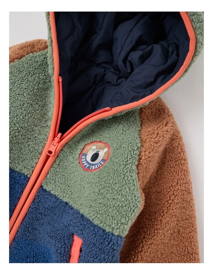 Riley Colourblocked Quilted Jacket in Navy image 2